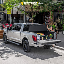 Load image into Gallery viewer, Photo - lifestyle view