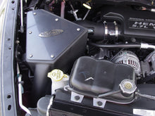 Load image into Gallery viewer, Volant 03-08 Dodge Ram 1500 / 2500 / 3500 5.7L V8 Pro5 Closed Box Air Intake System
