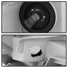 Load image into Gallery viewer, xTune Toyota 4Runner 03-05 Crystal Headlights Black HD-JH-T4R03-AM-BK